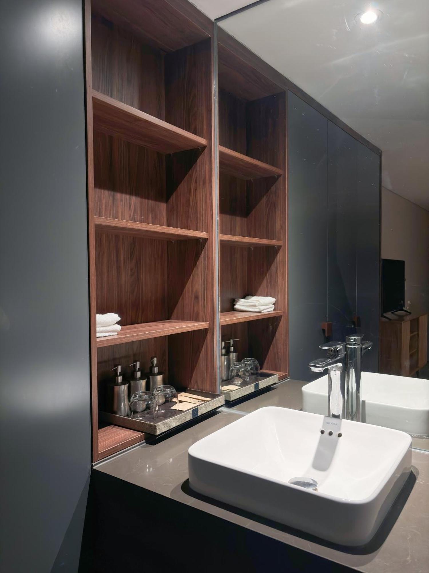 Căn hộ Pentstudio Westlake - Dangi Hà Nội